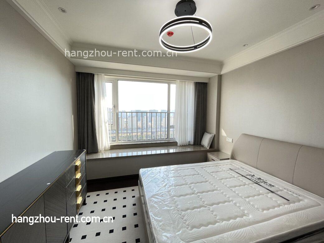 b7ec9f9e1df476dbea67eed598ce5882