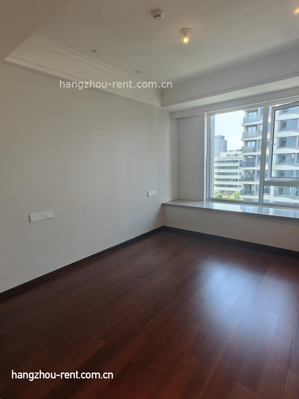 7b1ee01bc86c4f3c51e153100d52d393