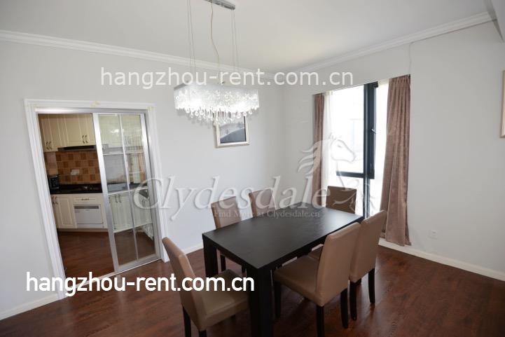 Hangzhou_apartment-Hangzhou_rent-rent_apartment_in_Hangzhou-clydesdale_relocation-Ease_Sky_Plaza-Dreamland-Rainbow_city-RC0503